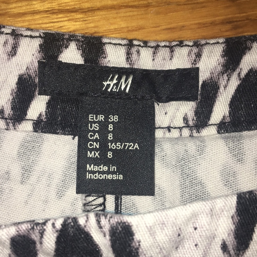 Pattern pants - Picture 2 of 3